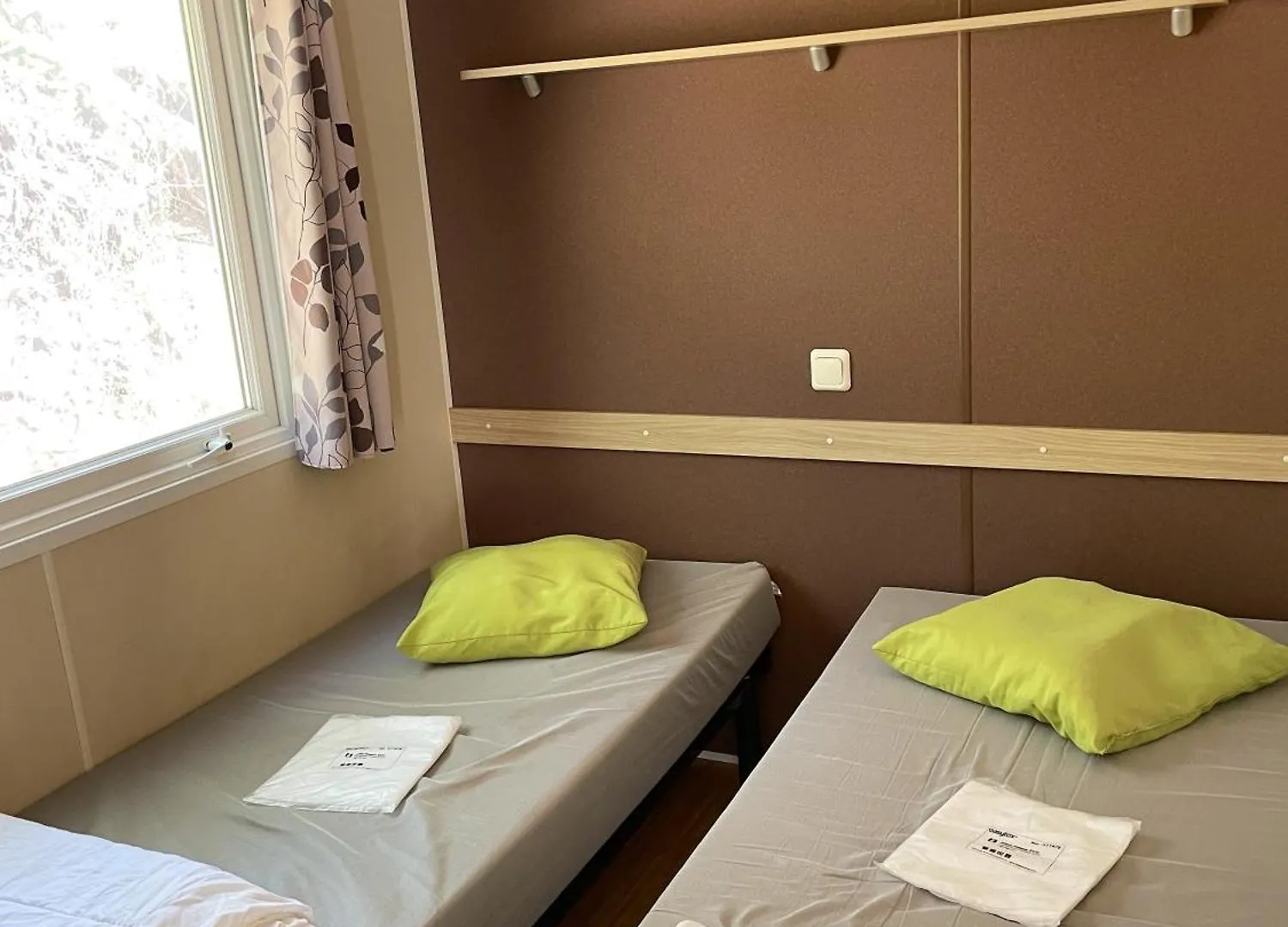 Holiday home Bungalow Confortable En Campagne A Argences-En-Aubrac Avec Piscine